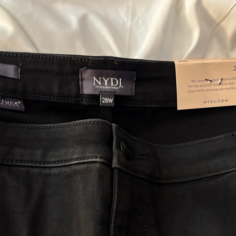 NYDJ Women's Straight Leg Jeans - Classic Black